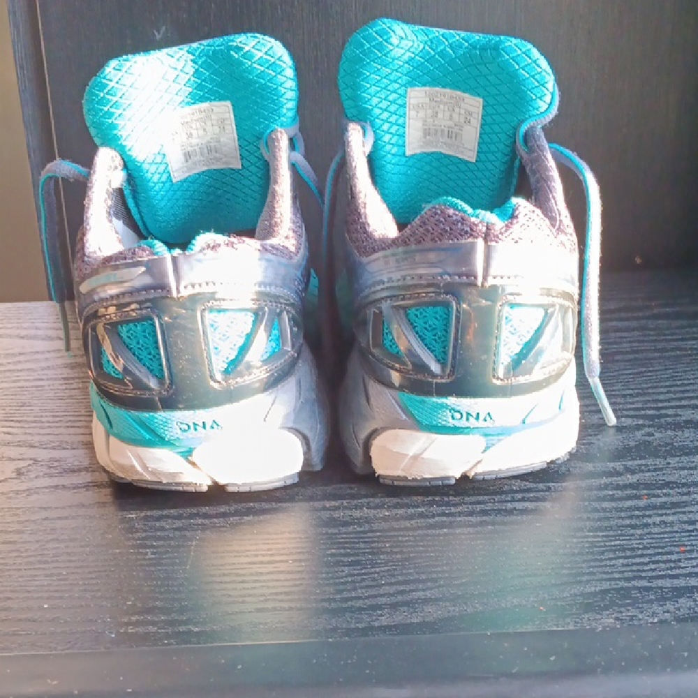 Brooks Ariel Stability Running Shoes Women’s Size 7 Teal & Navy Lace Up - Picture 3 of 4